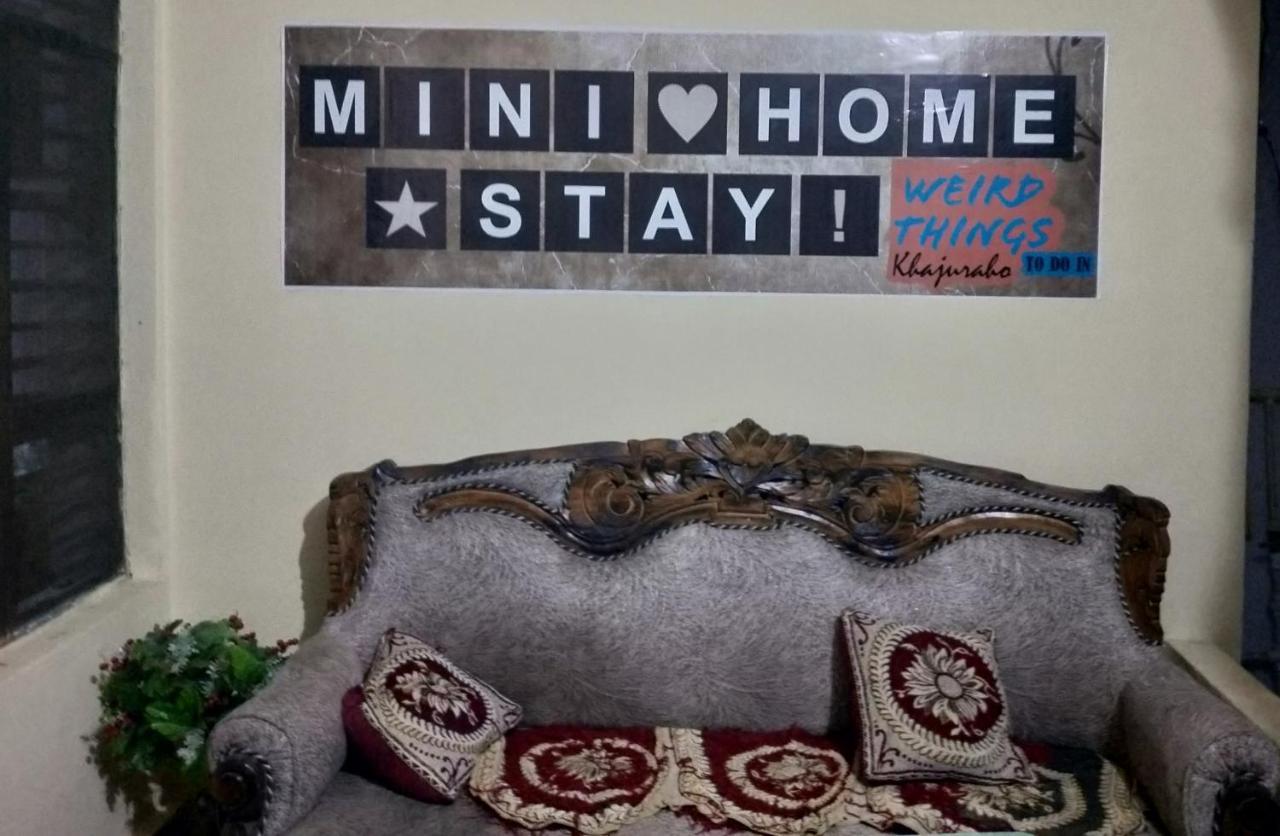 Mini Homestay Khajurāho Exteriör bild