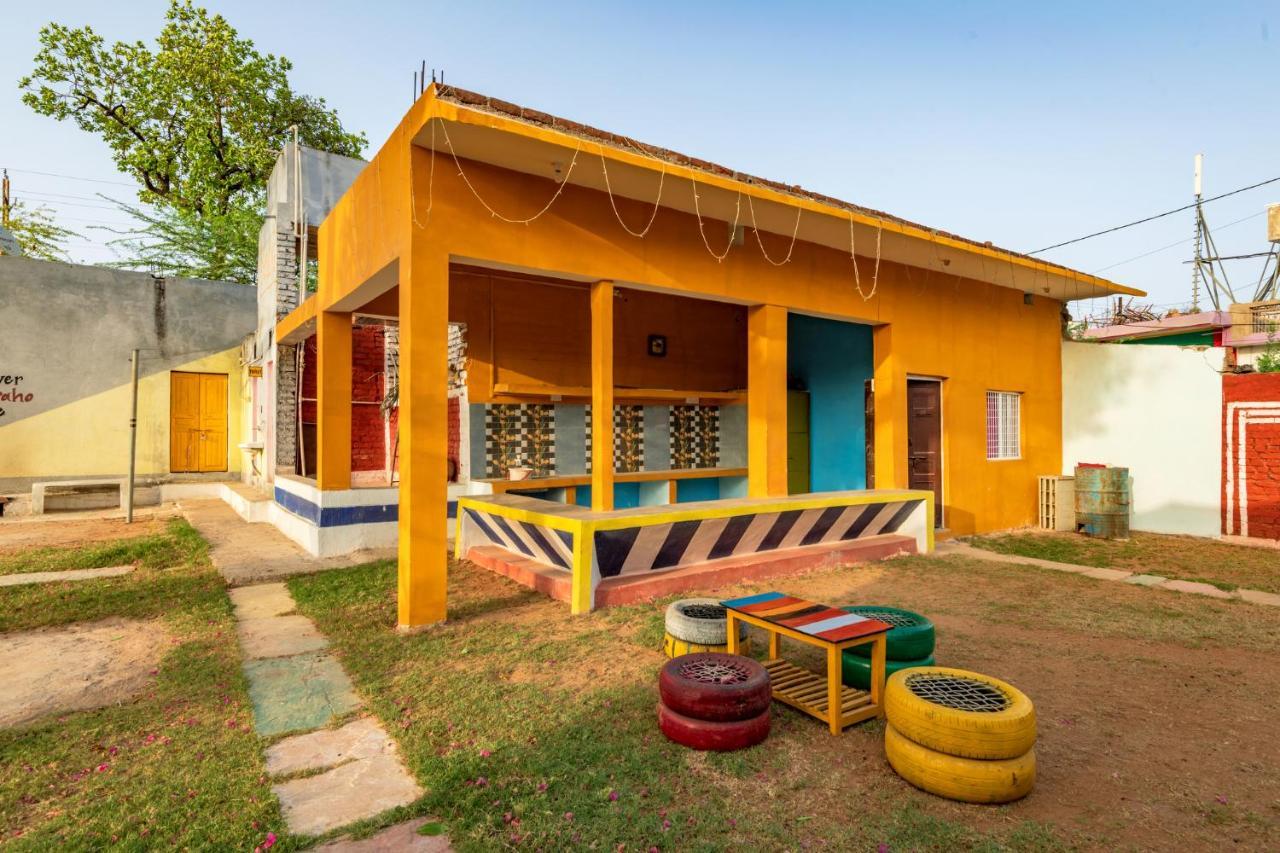 Mini Homestay Khajurāho Exteriör bild
