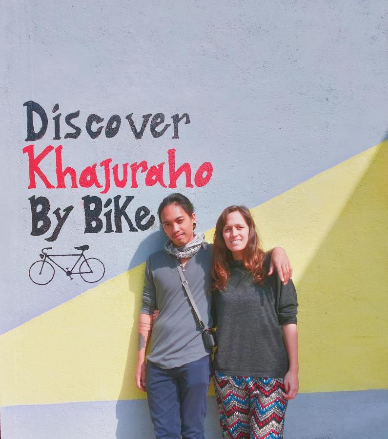 Mini Homestay Khajurāho Exteriör bild