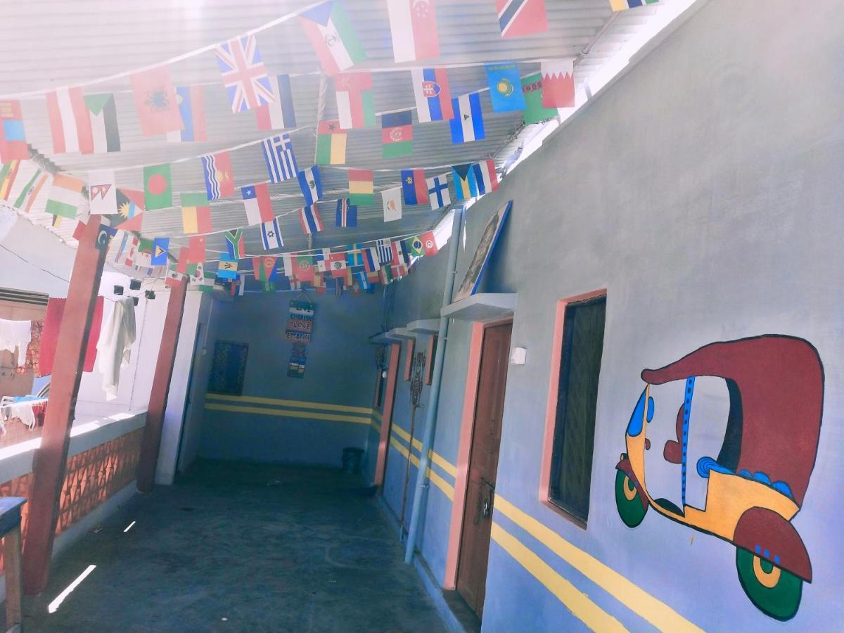 Mini Homestay Khajurāho Exteriör bild